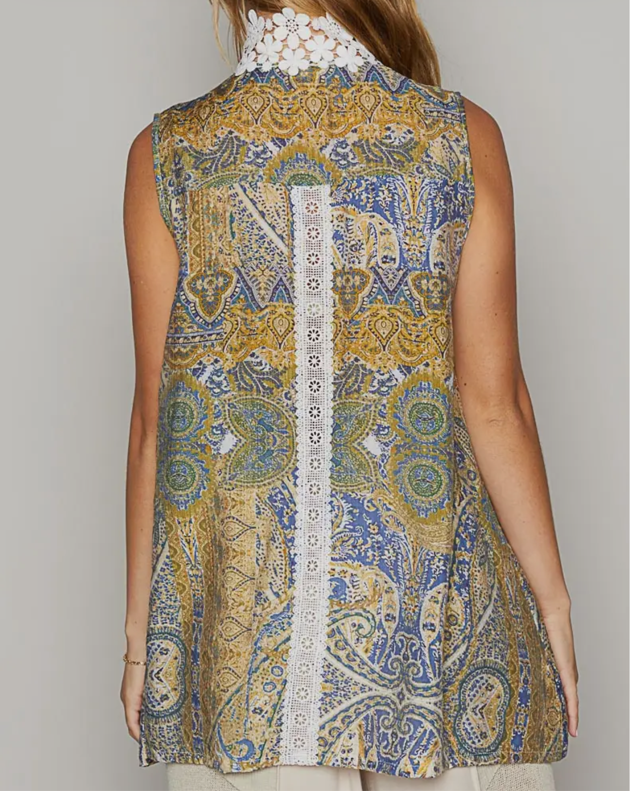 Floral Lace Mock Neck Floral Print Contrast Sleeveless Top_RESTOCKED