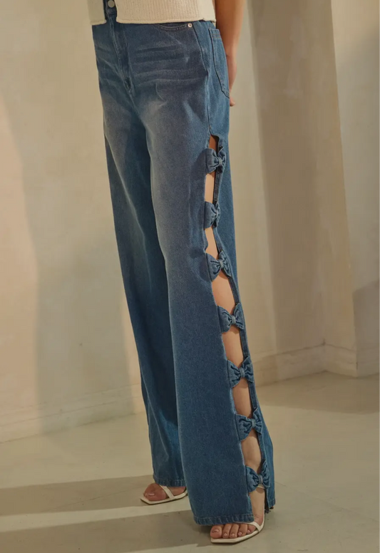 High Waisted Jean w/Open Side Seam