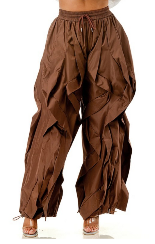 No Drama Ruffle Drawstring Jogger Pants_Brown