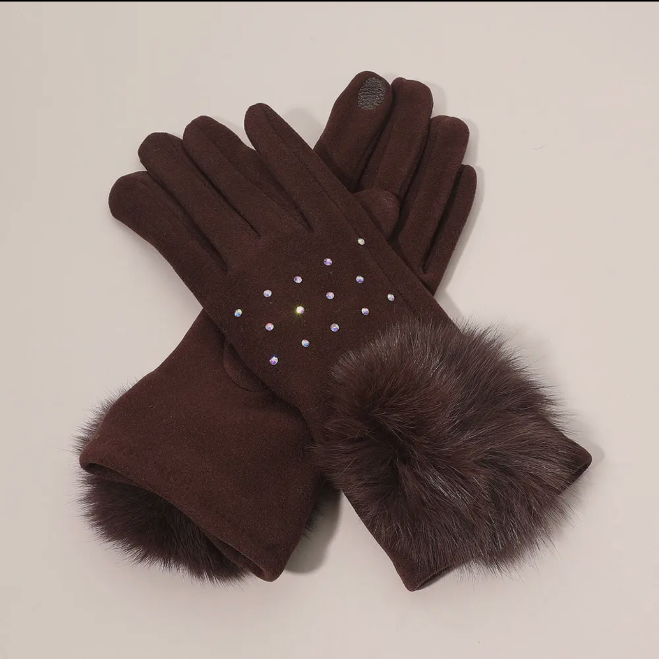 Faux Fur Gloves Cuff Pom w/Rhinestone